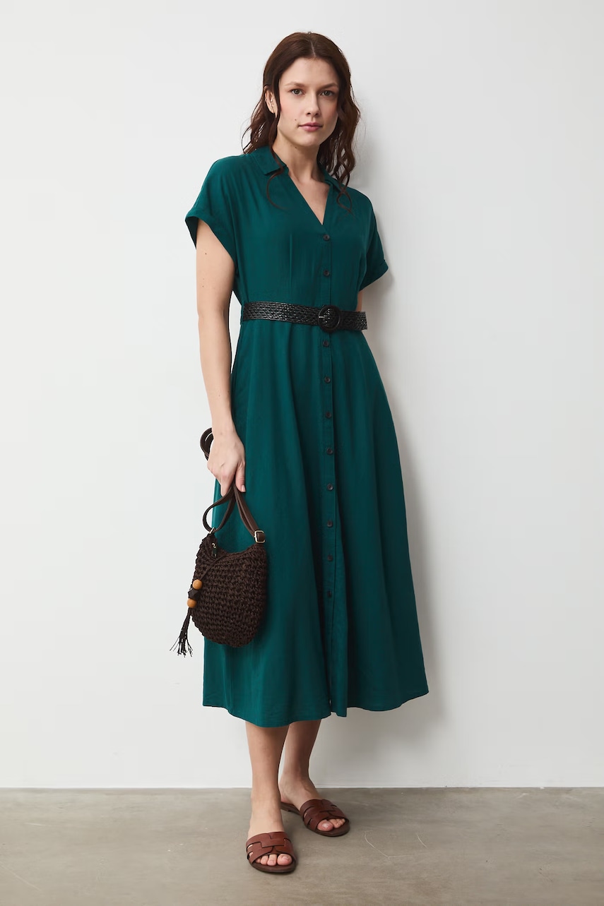 Medicine rochie evazată cu in