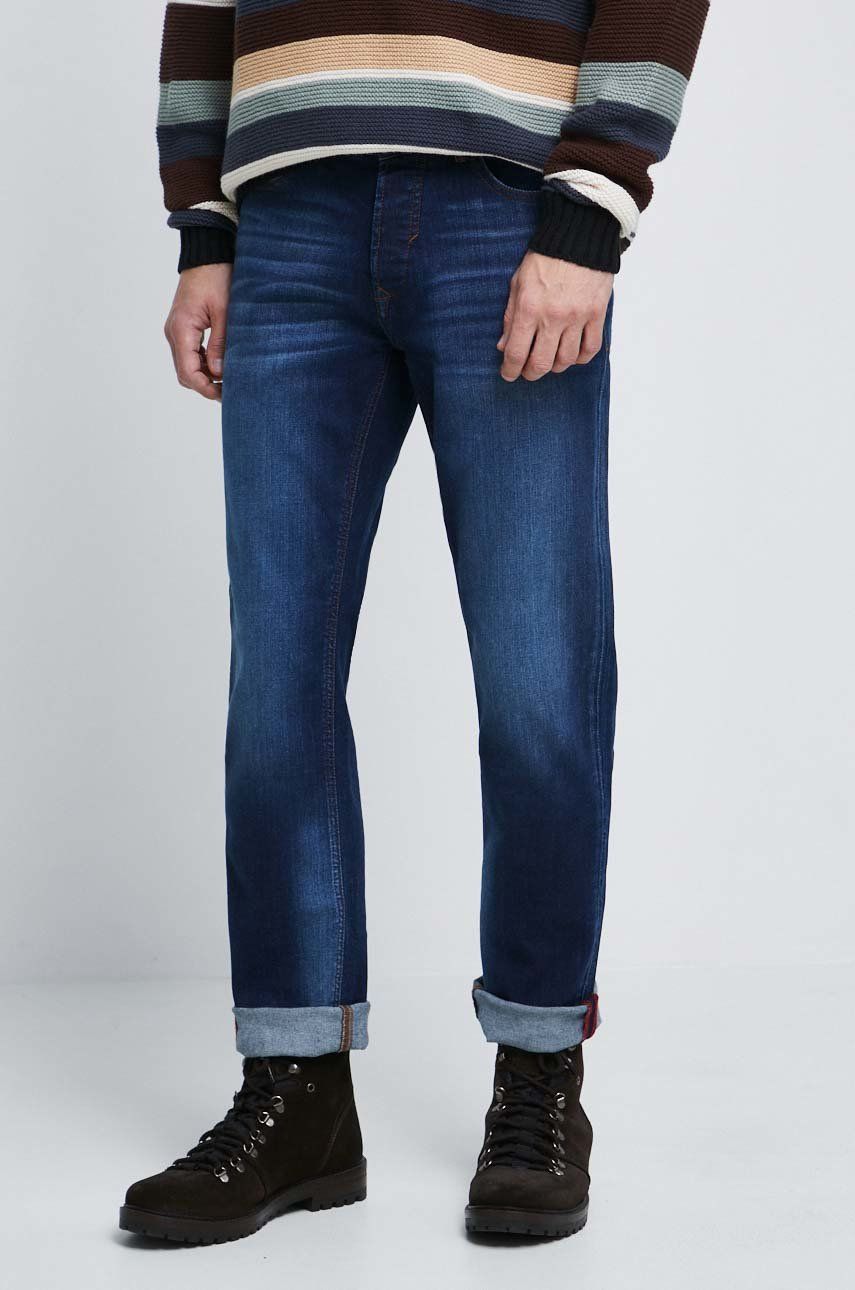 Medicine jeansi barbati, culoarea albastru marin albastru imagine noua