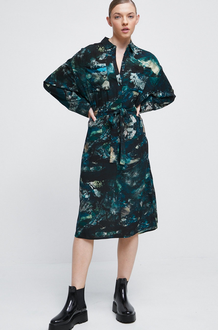 

Платье Medicine midi oversize