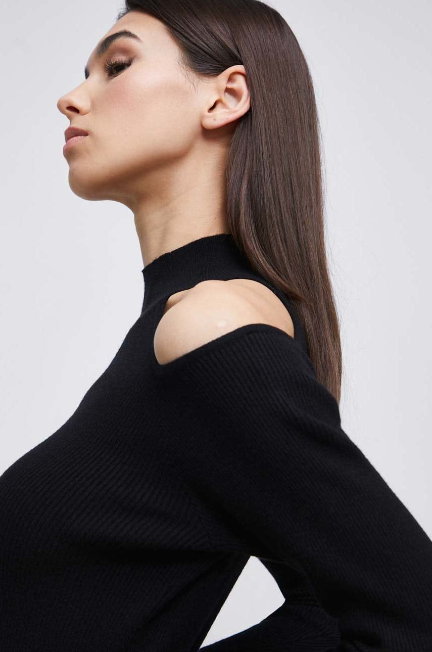 Medicine pulover femei, culoarea negru, light, cu turtleneck