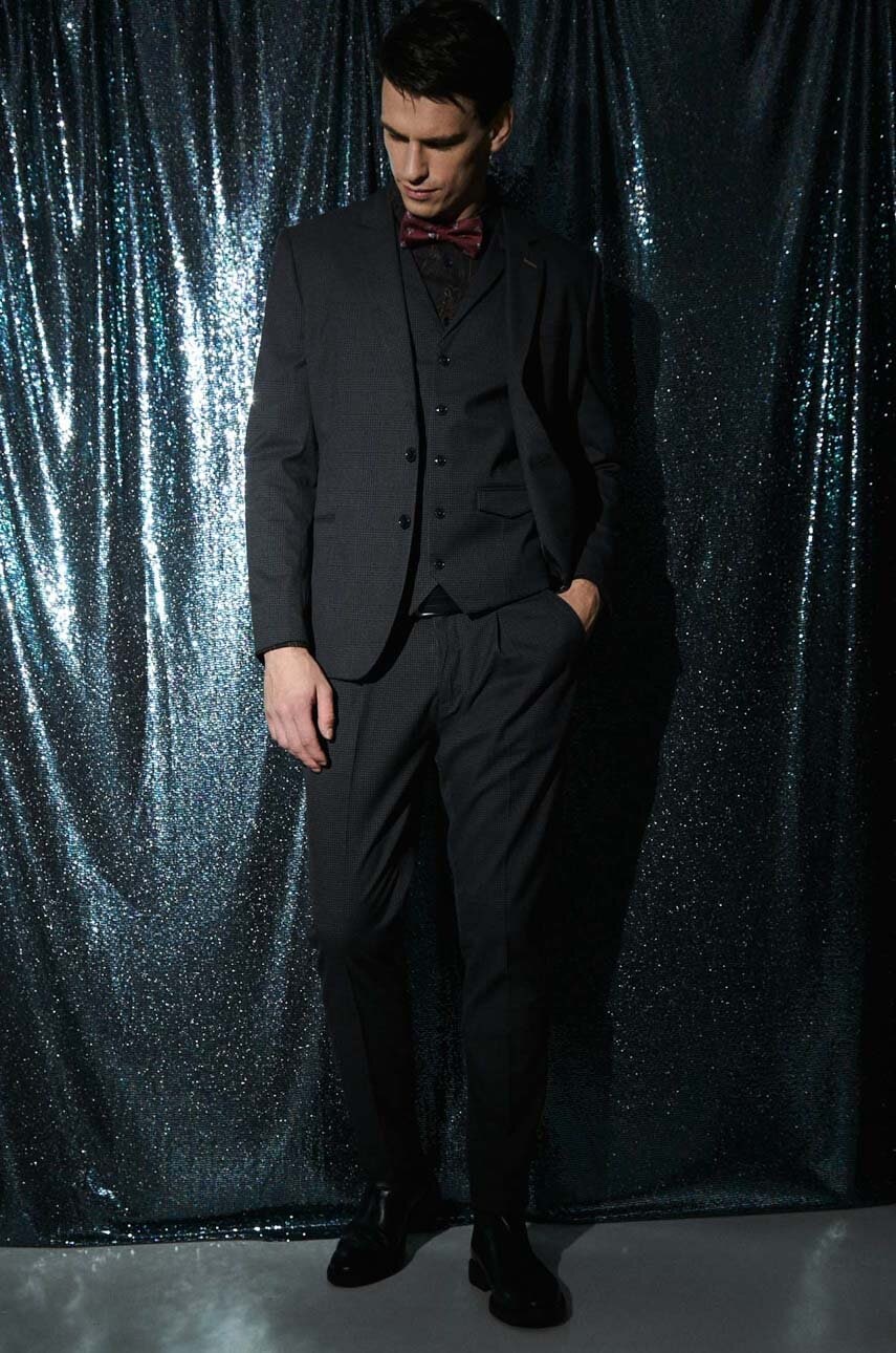 Așteaptă imaginea pentru produs