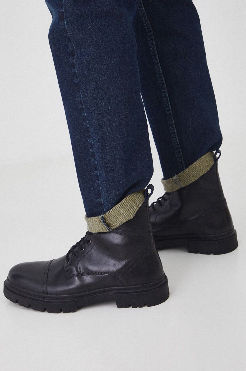 Medicine pantofi inalti barbati, culoarea negru