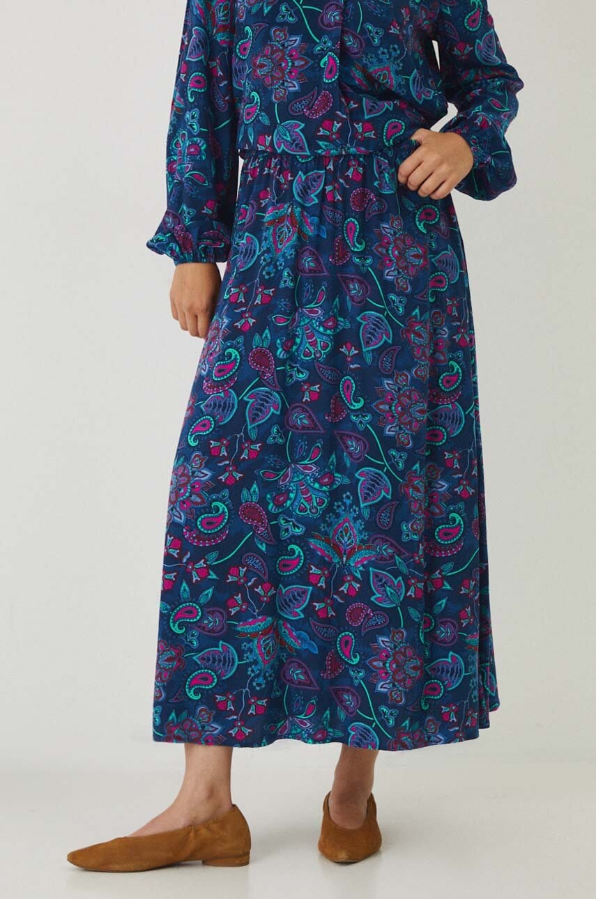 Medicine fustă culoarea bleumarin, maxi, evazați Medicine fustă culoarea bleumarin, maxi, evazați