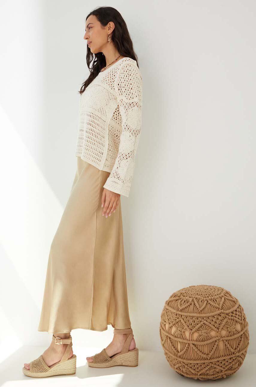 Medicine fusta culoarea bej, maxi, evazati