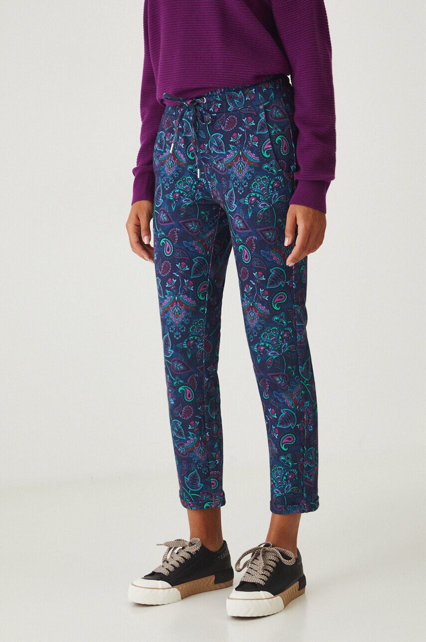 Medicine pantaloni femei, culoarea bleumarin, cu imprimeu