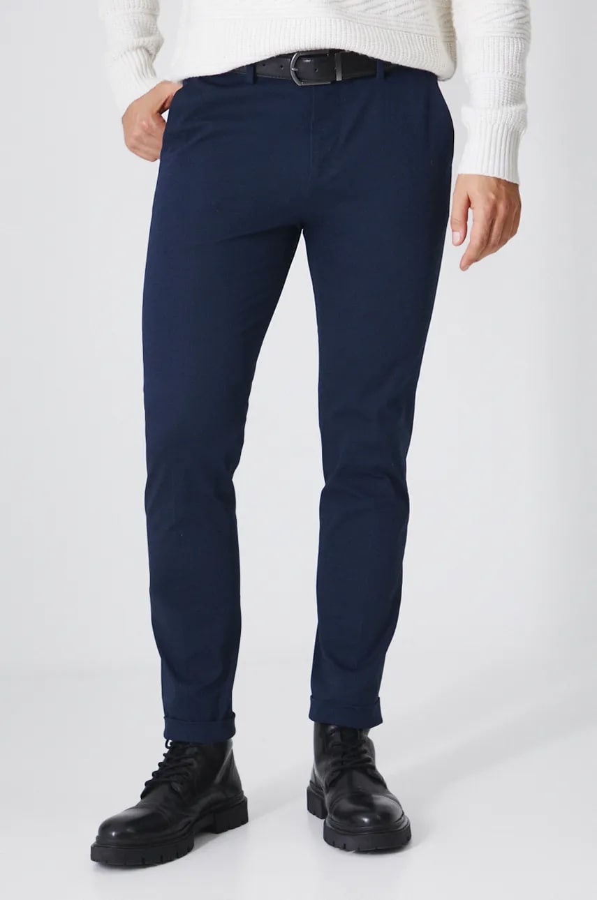 Medicine pantaloni barbati, culoarea albastru marin, cu fason chinos Medicine pantaloni barbati, culoarea albastru marin, cu fason chinos