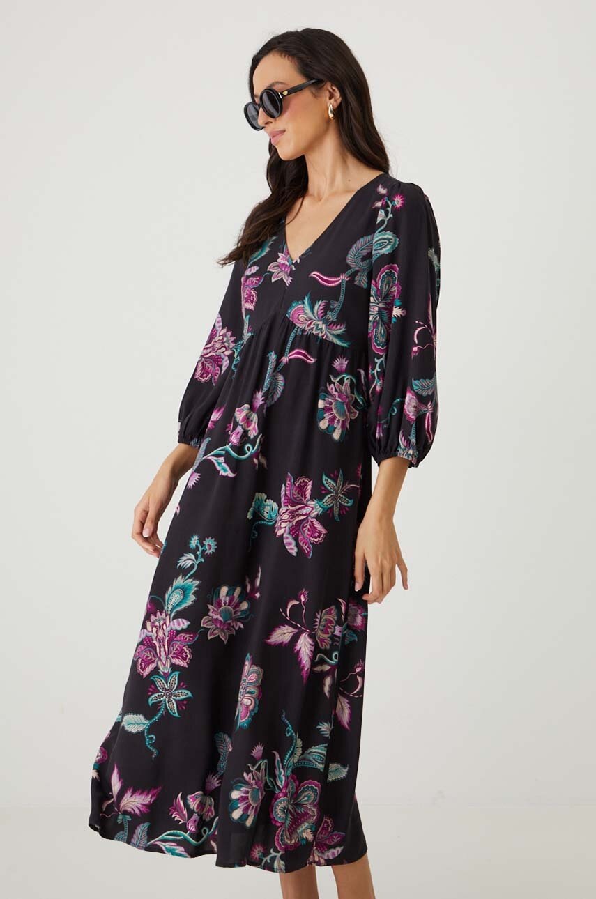 Medicine rochie culoarea negru, midi, evazată