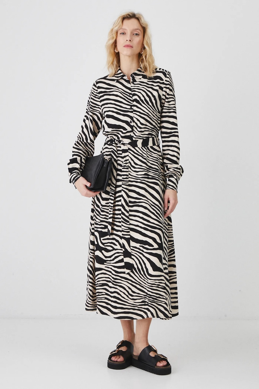 Medicine rochie midi, evazată