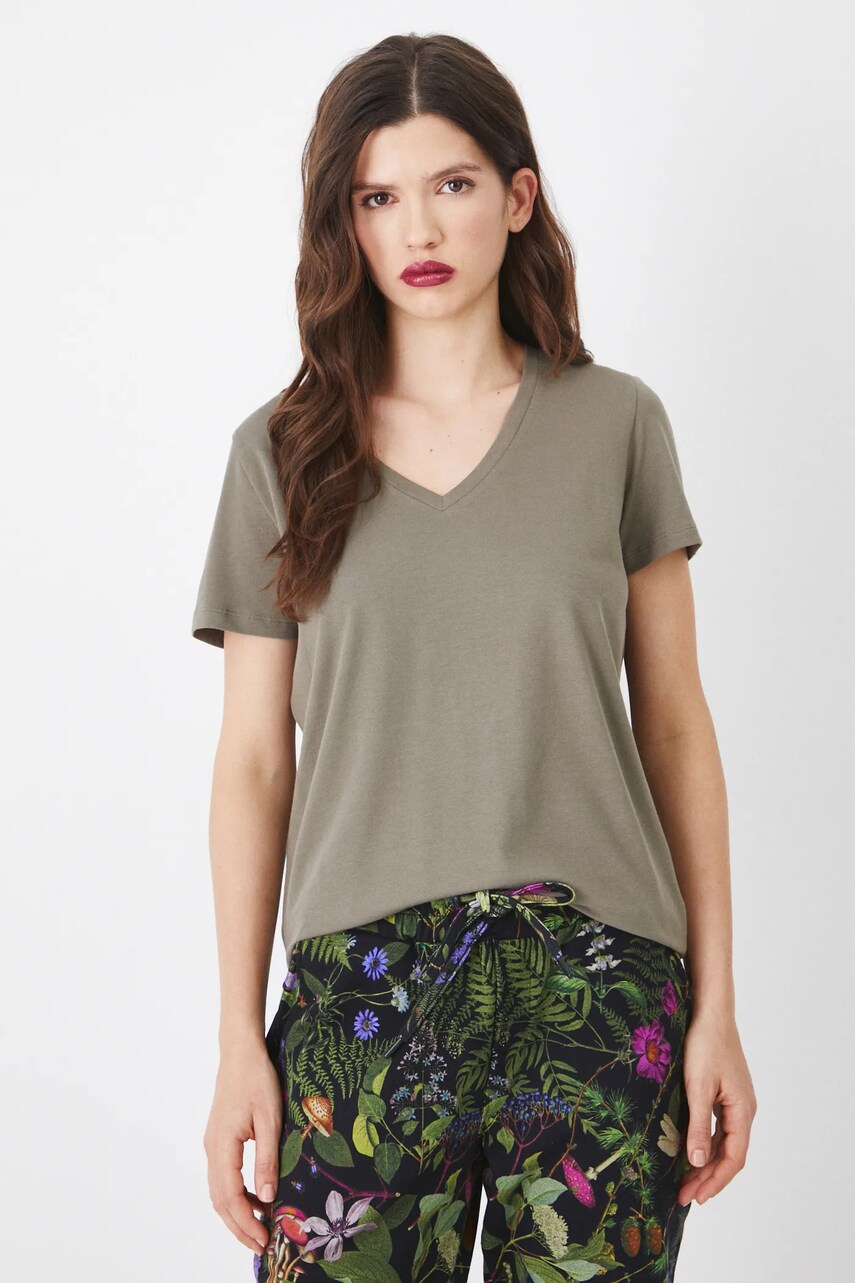 Medicine tricou culoarea verde