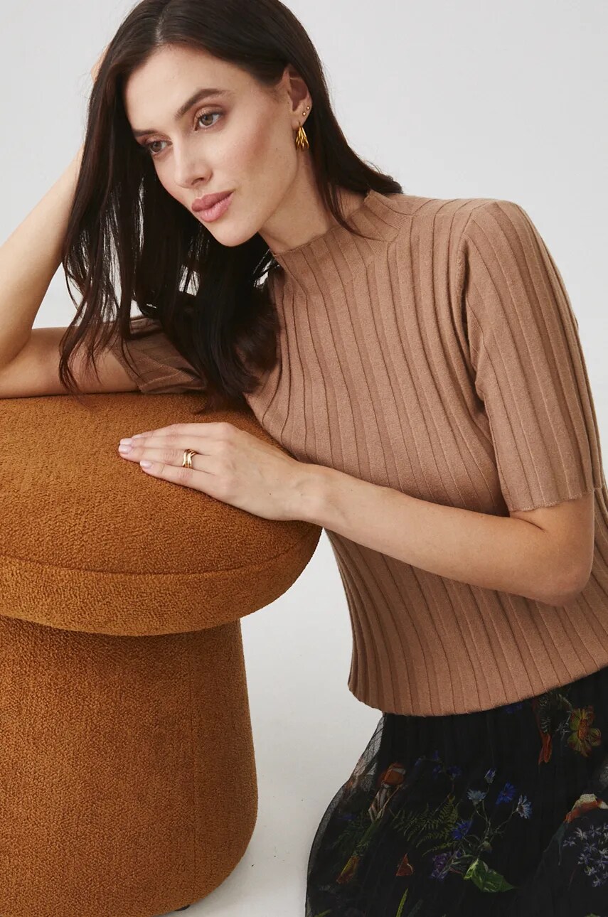 Medicine tricou femei, culoarea bej, cu turtleneck
