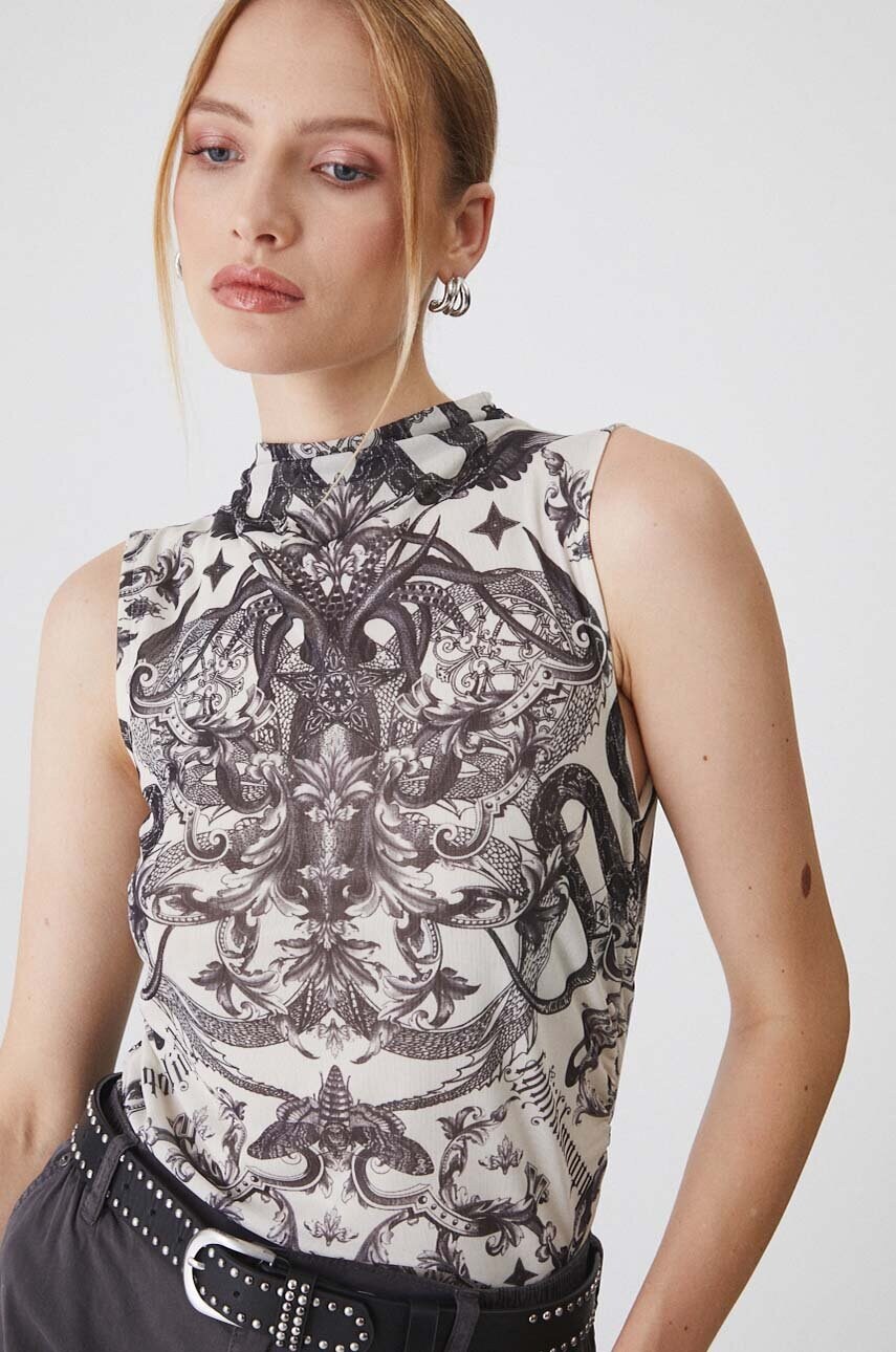 Medicine top femei, culoarea bej