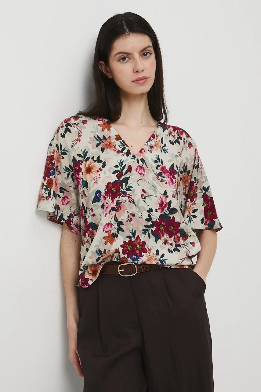 Блузка Medicine цвет бежевый узор