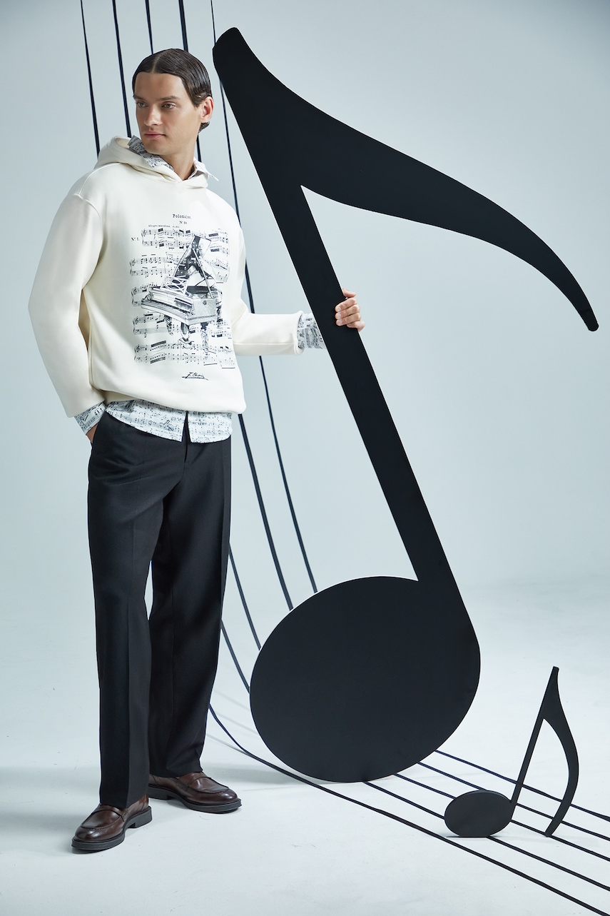 Medicine bluza culoarea bej, cu glugă