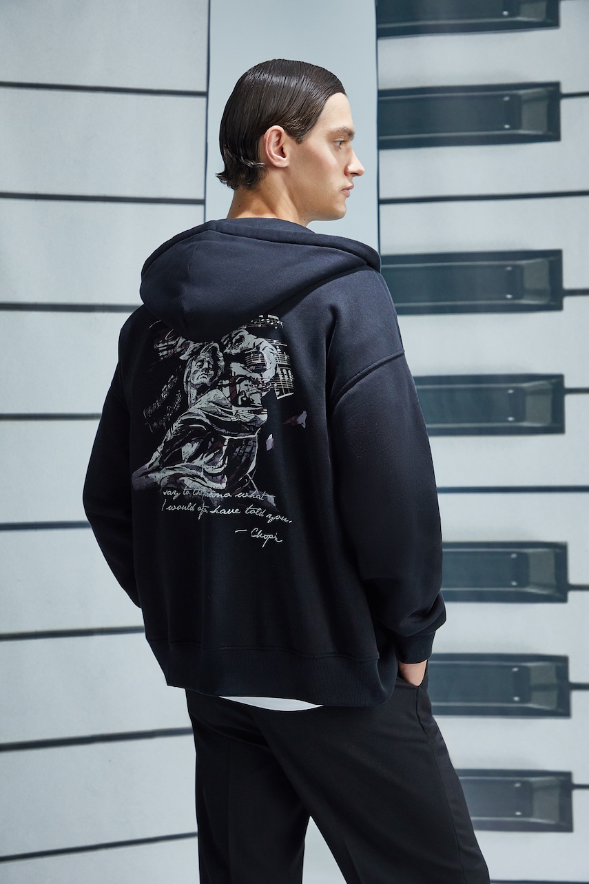 Medicine bluza culoarea negru, cu glugă