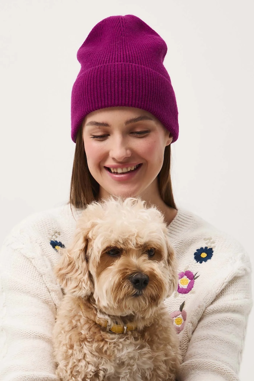 Medicine caciula culoarea roz