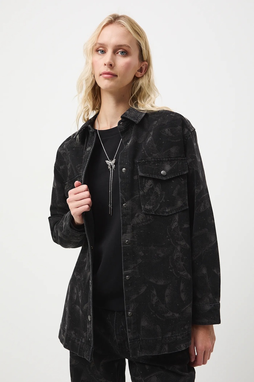 Джинсовая рубашка Medicine цвет чёрный relaxed классический воротник