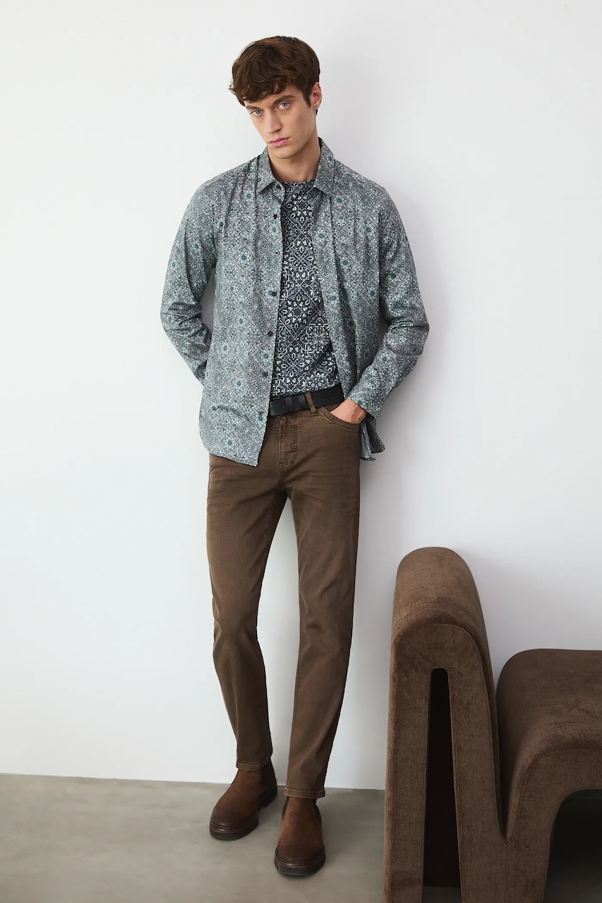 Medicine camasa cu guler clasic, slim