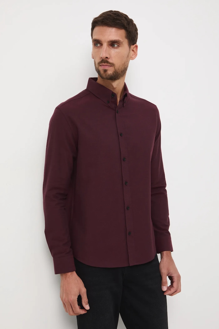 Medicine camasa culoarea bordo, cu guler button-down, slim