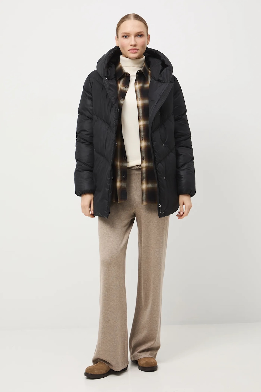 Medicine geaca culoarea negru, de iarna, oversize