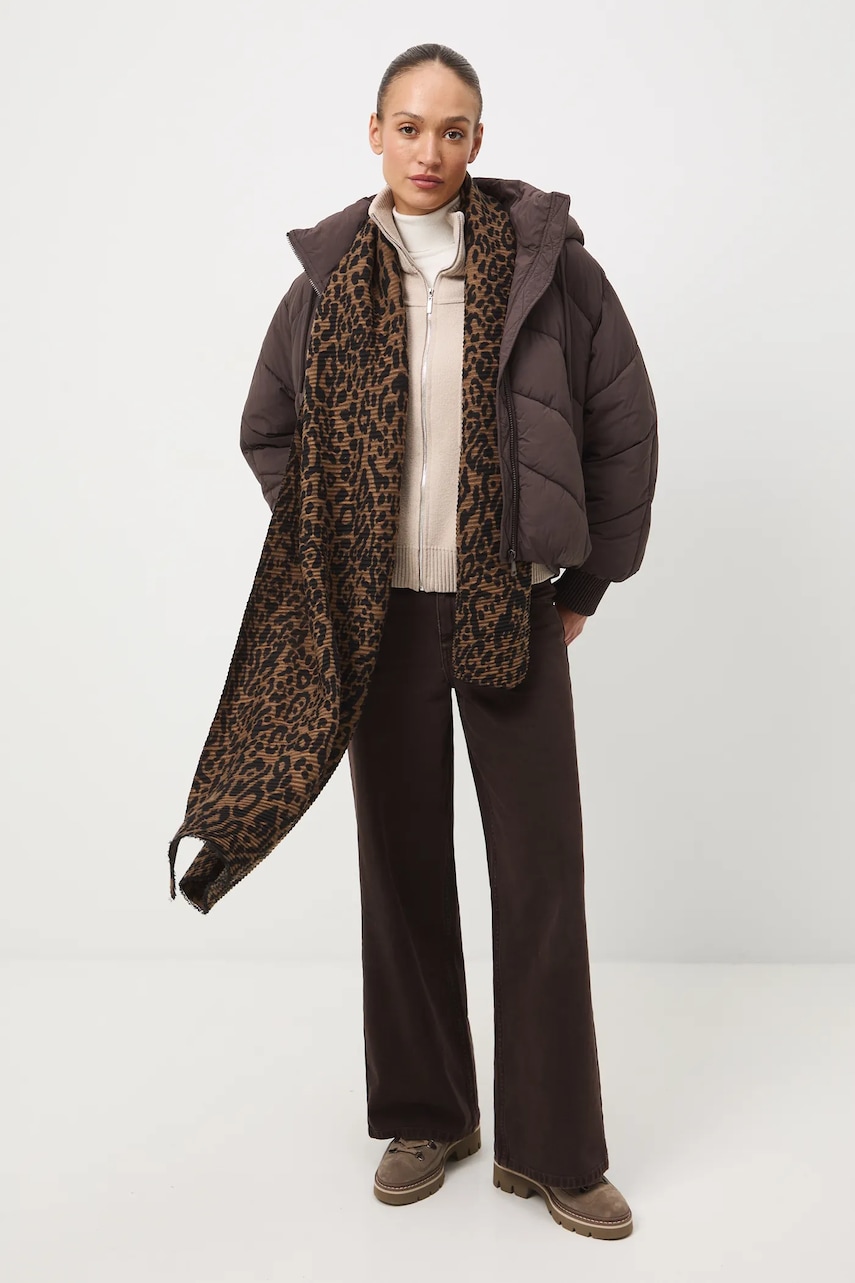 Medicine geaca culoarea maro, de iarna, oversize