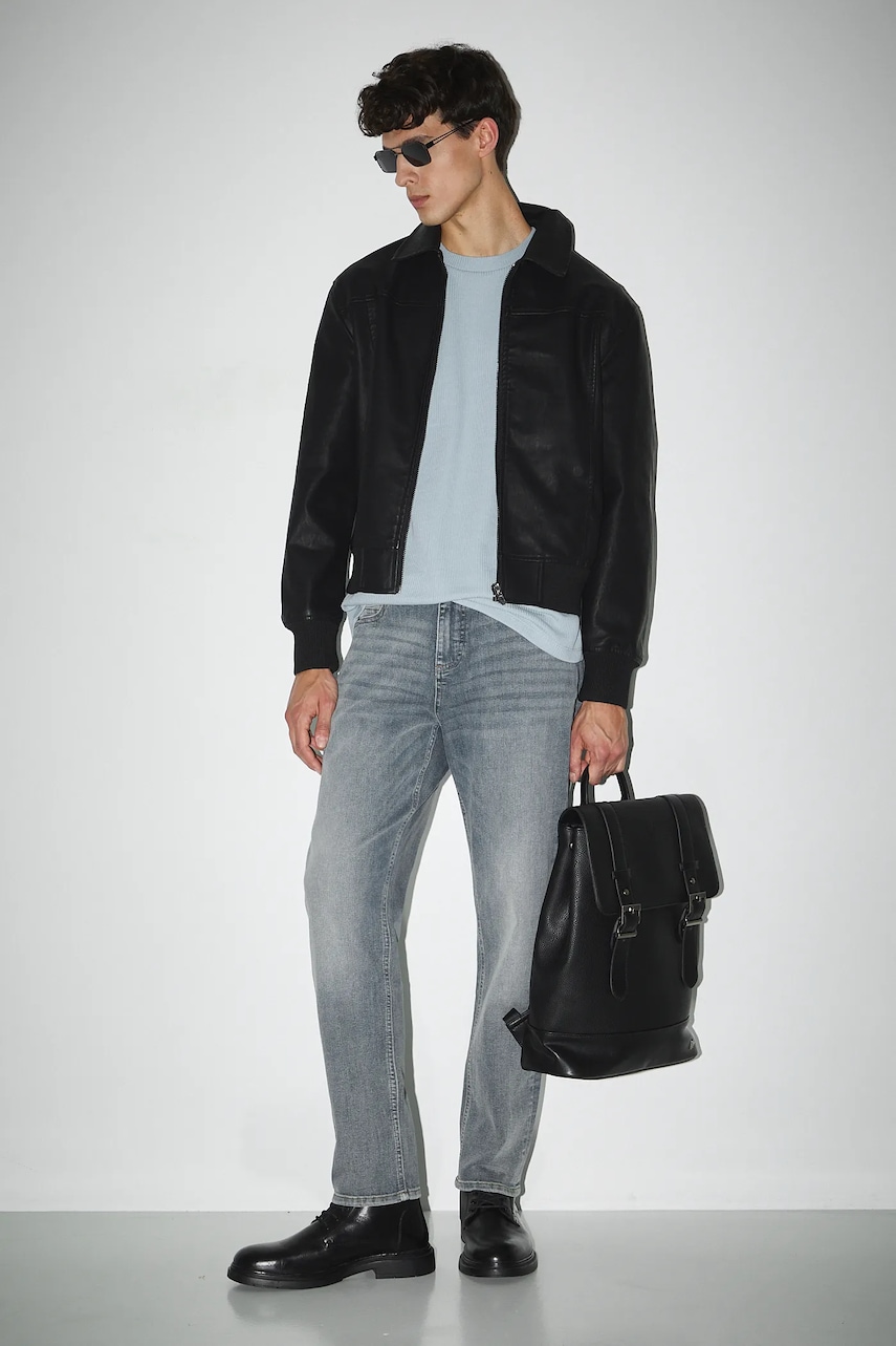 Medicine geacă culoarea negru, de tranziție