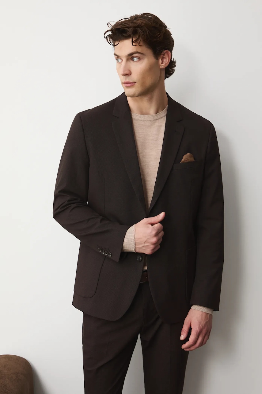 Medicine sacou culoarea maro