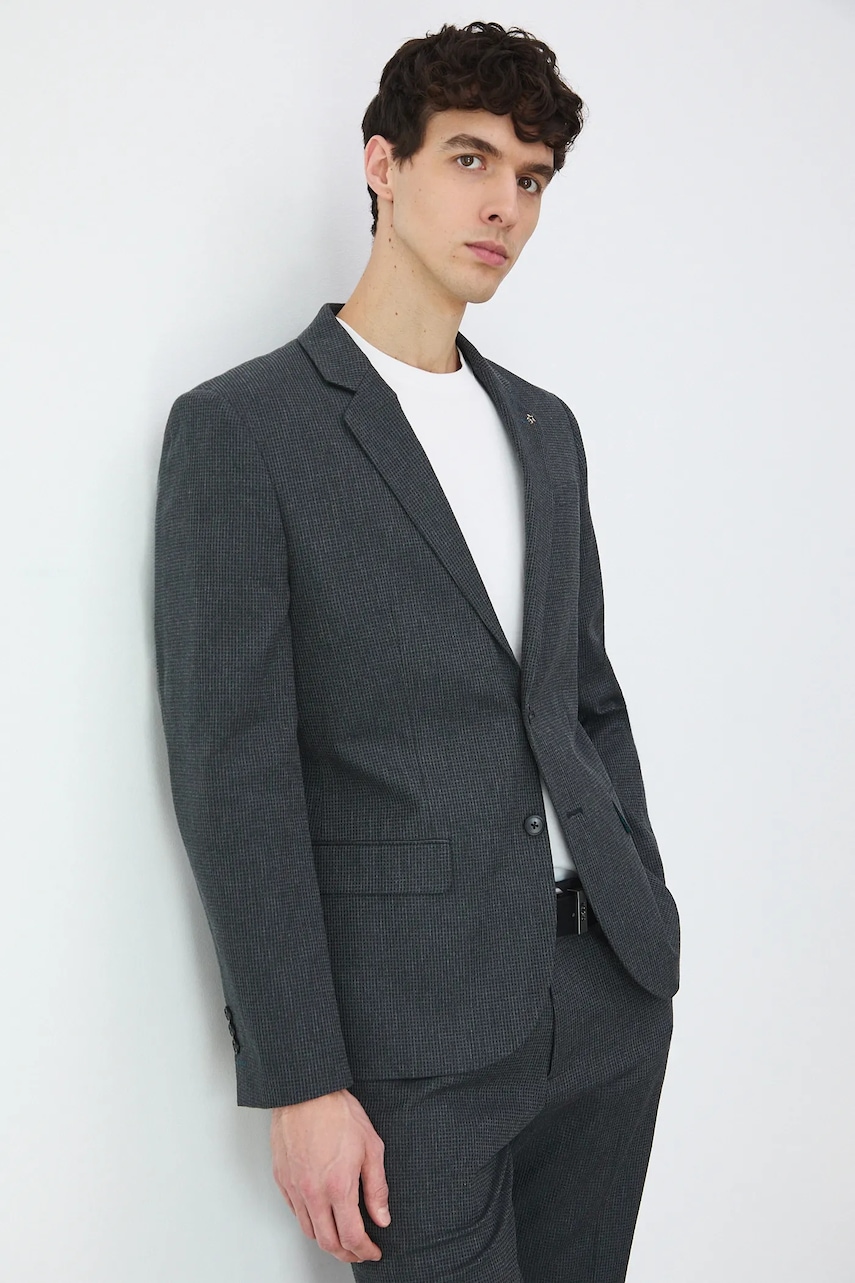 Medicine sacou culoarea gri