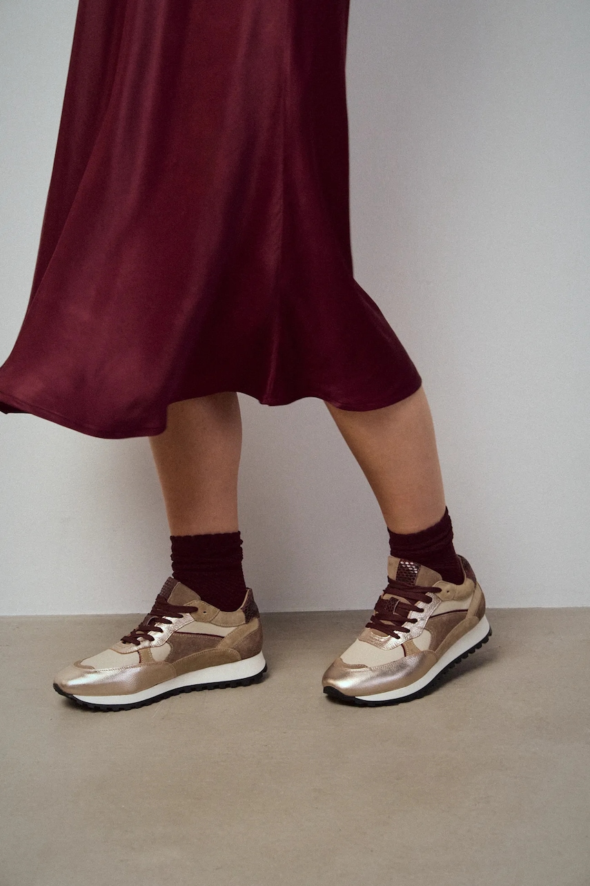 Medicine sneakers
