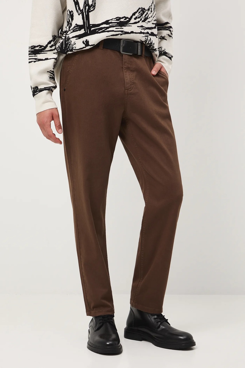 Брюки Medicine цвет коричневый фасон chinos