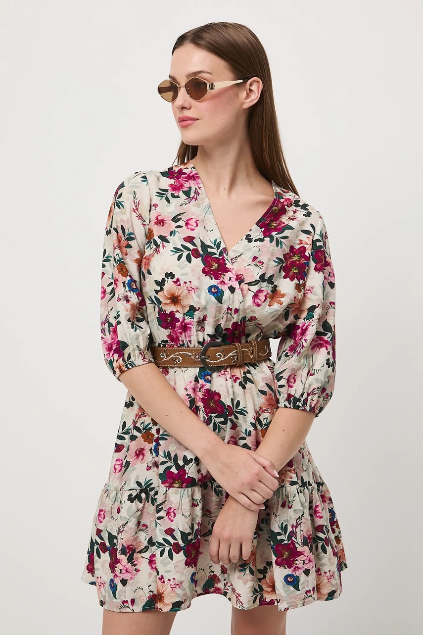 Платье Medicine цвет бежевый mini расклешённое