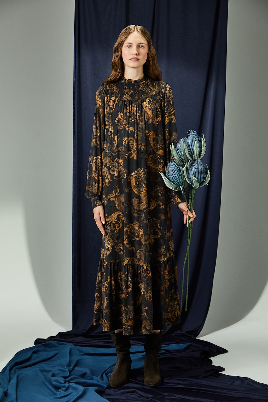 Medicine rochie culoarea negru