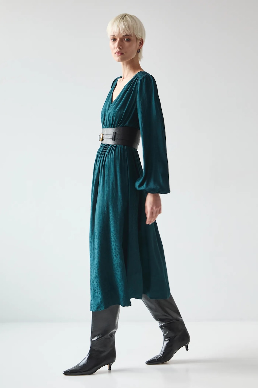 Medicine rochie culoarea verde, midi, evazati