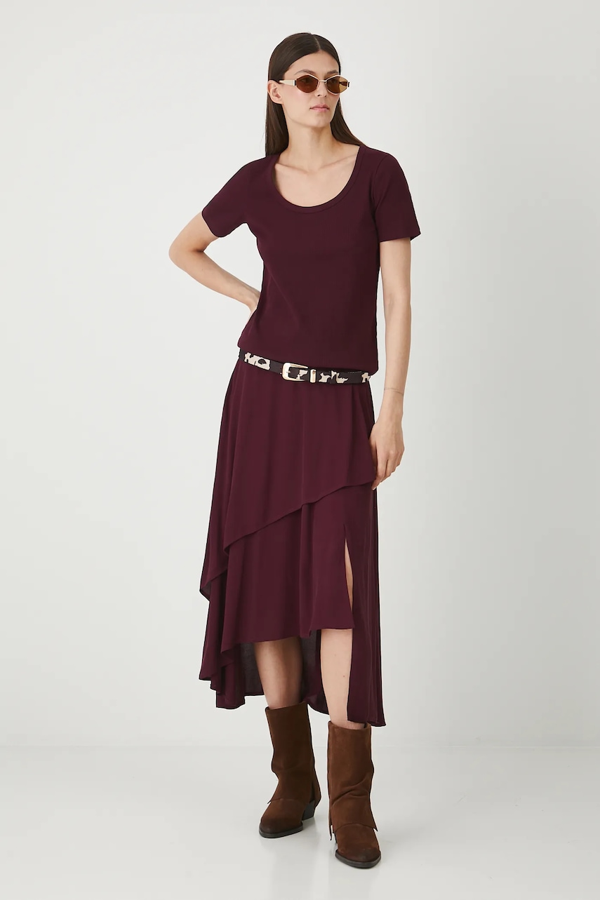 Medicine tricou culoarea bordo