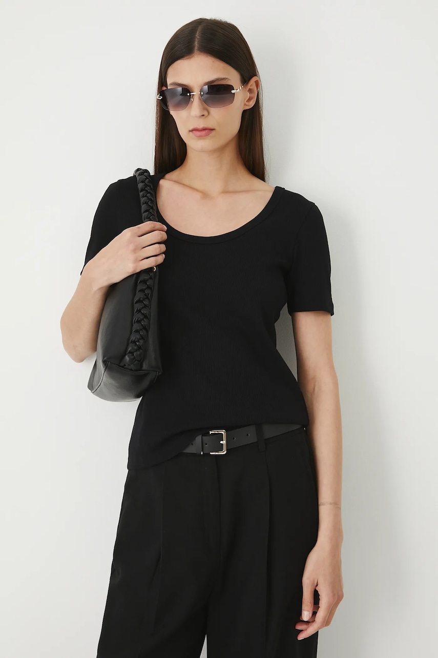 Medicine tricou culoarea negru