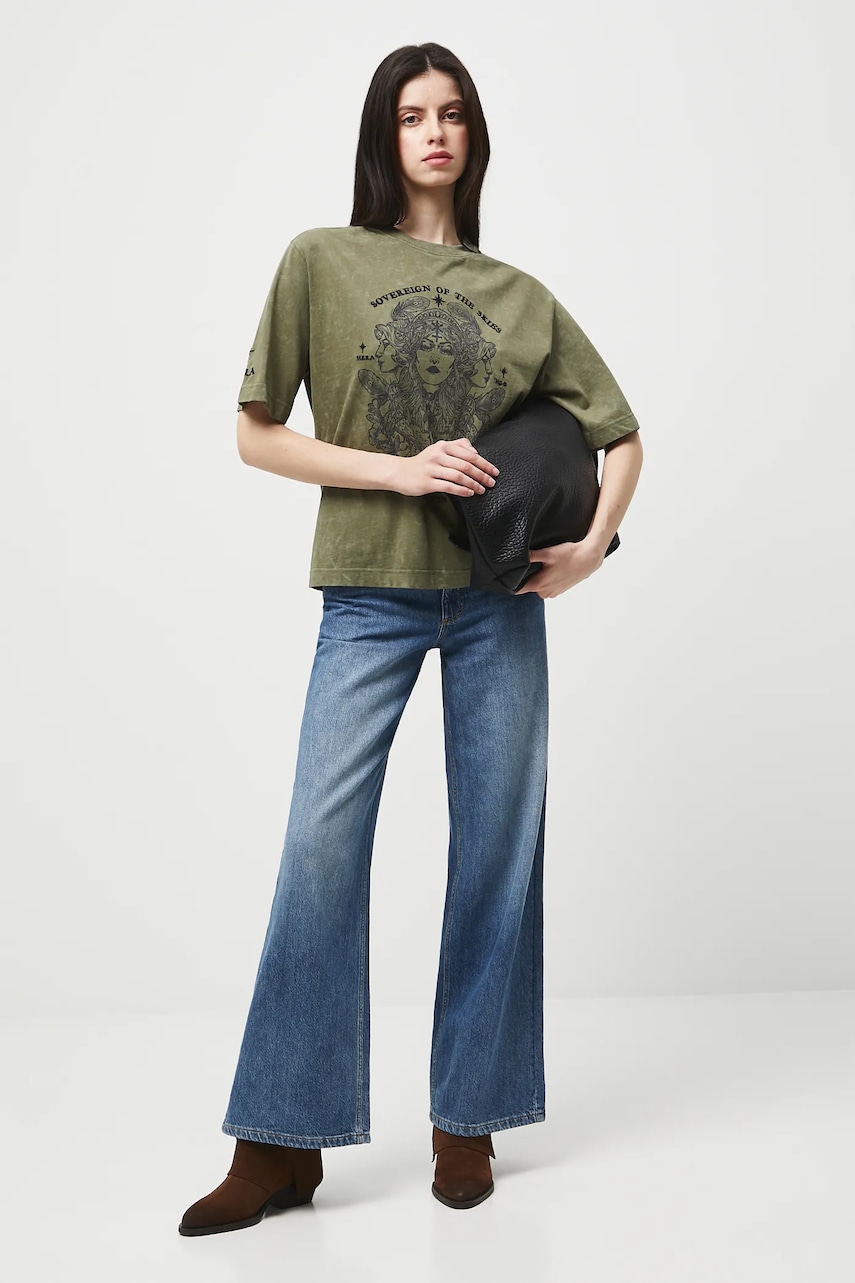 Medicine tricou culoarea verde