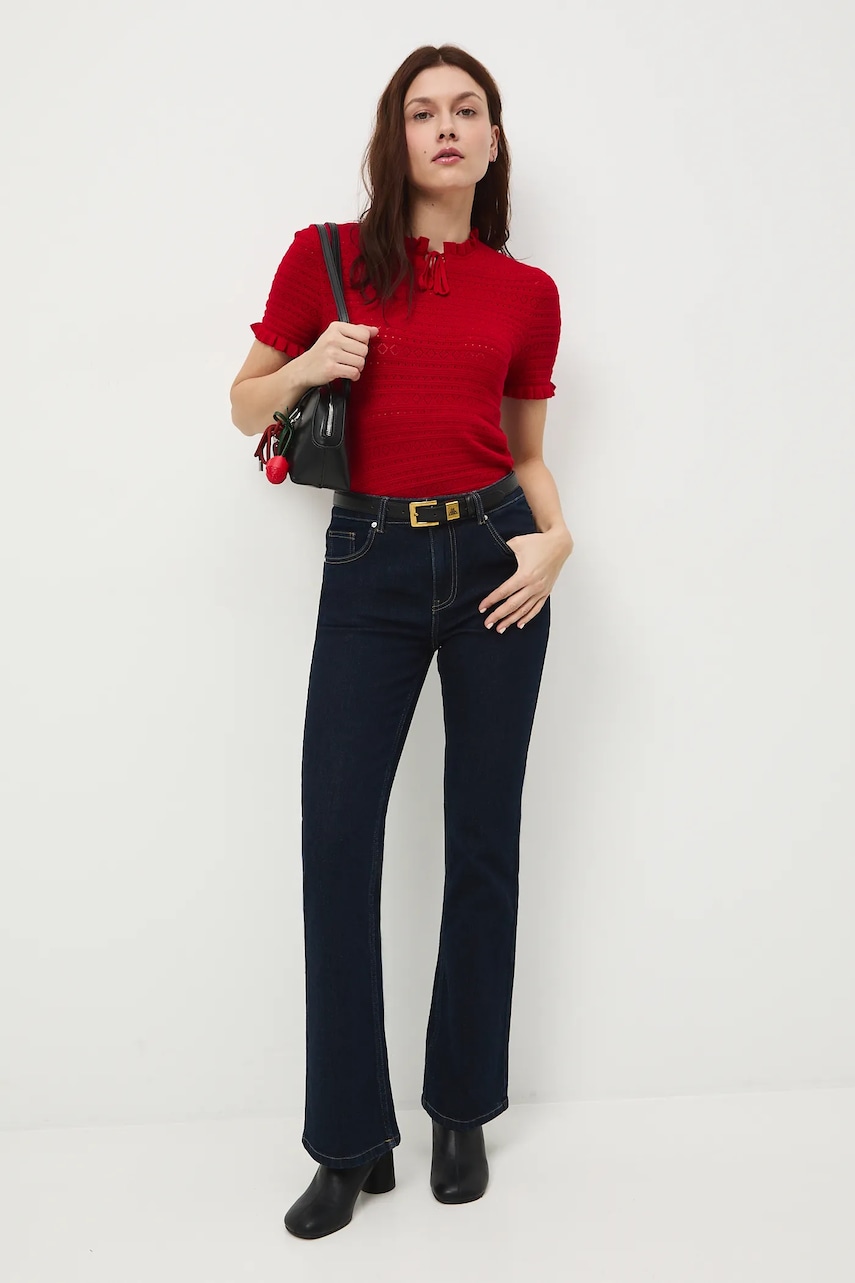 Medicine tricou culoarea rosu