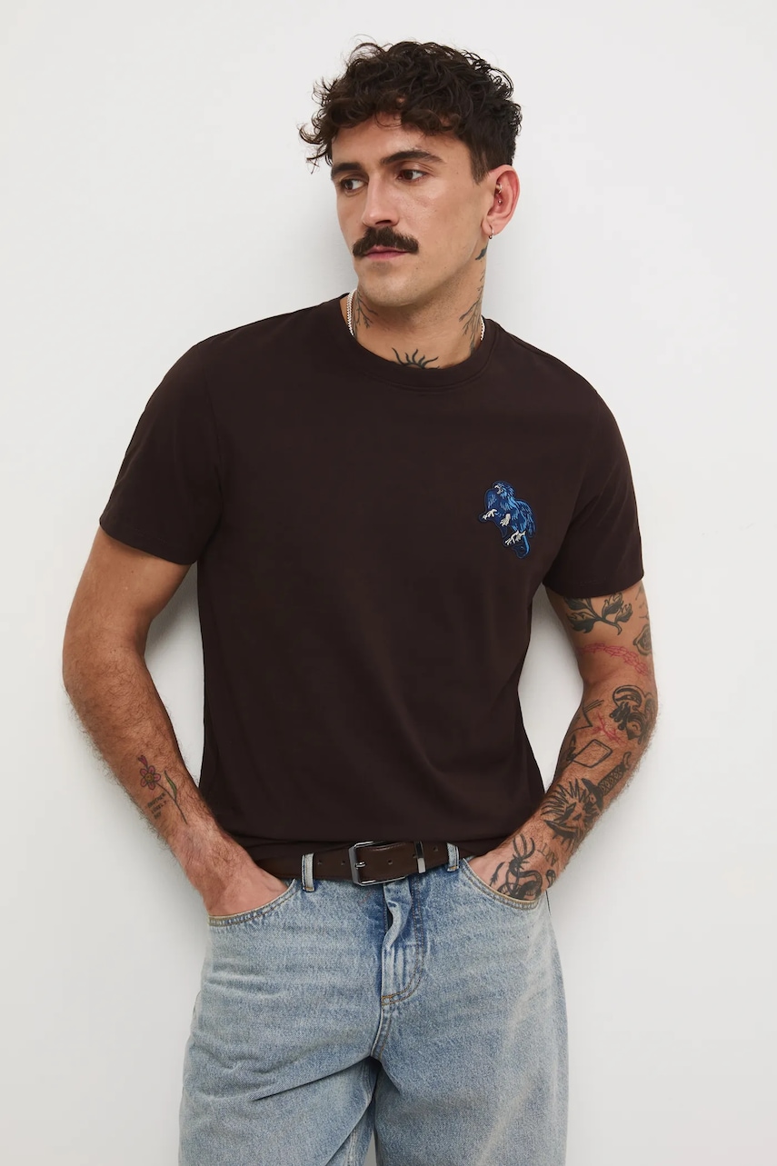 Medicine tricou din bumbac culoarea maro, cu imprimeu