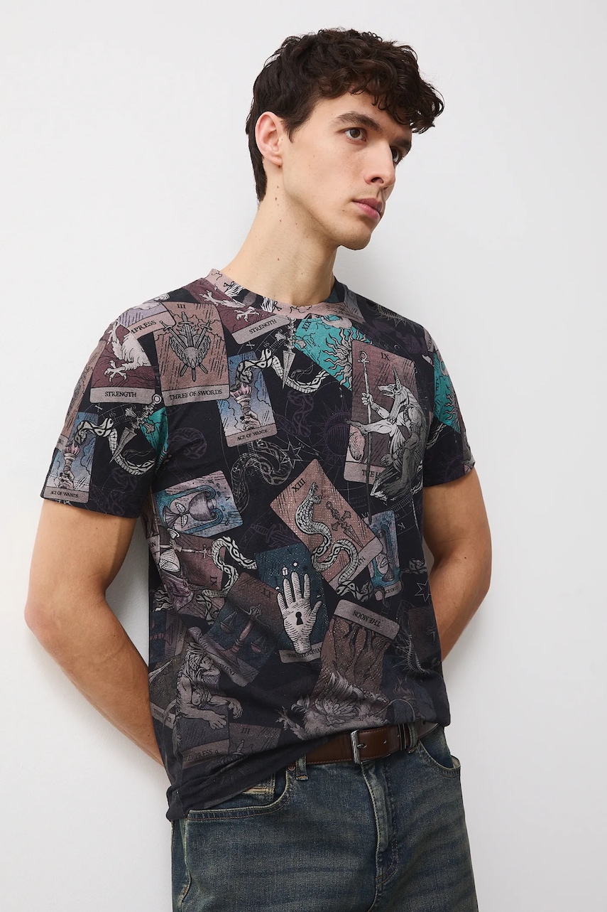 Medicine tricou modelator