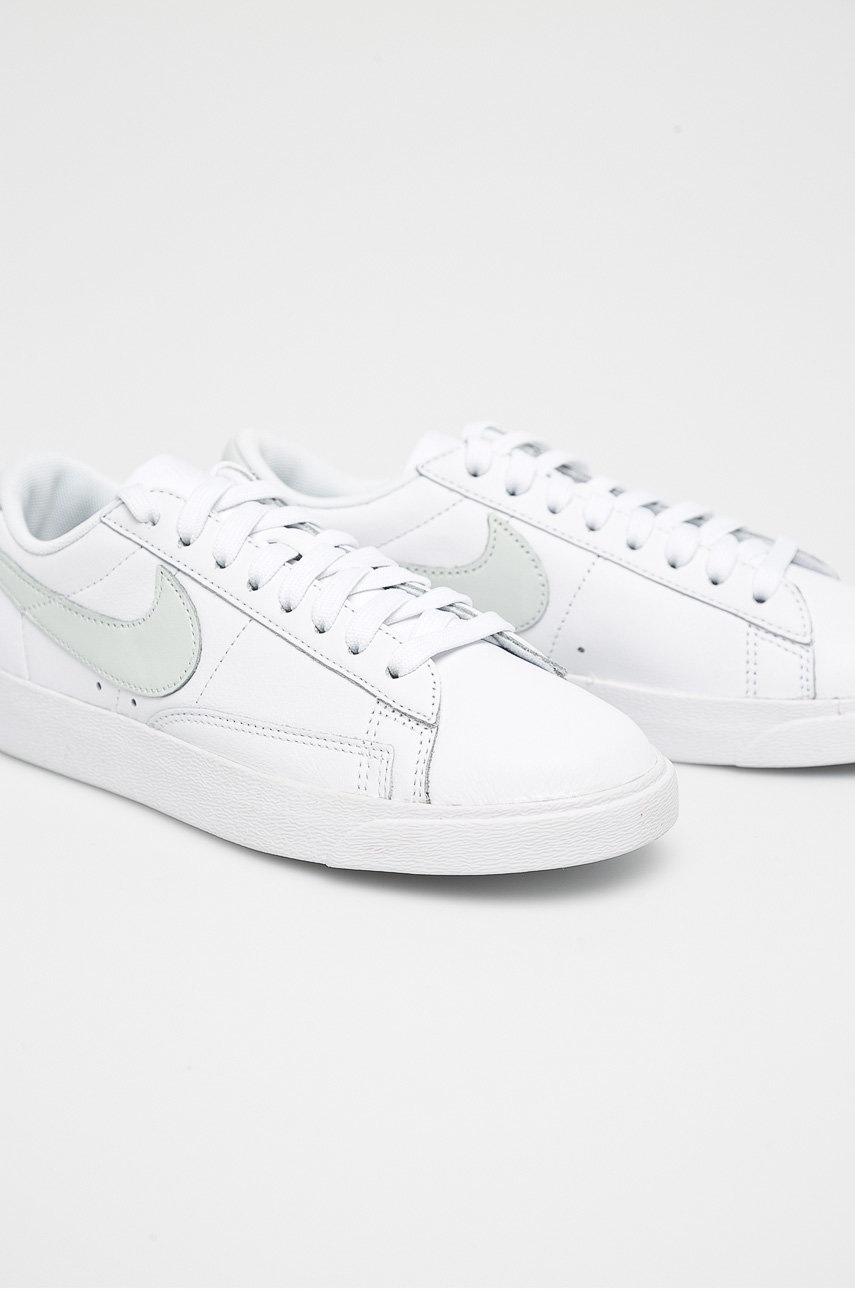 

Nike - Кроссовки Blazer Low