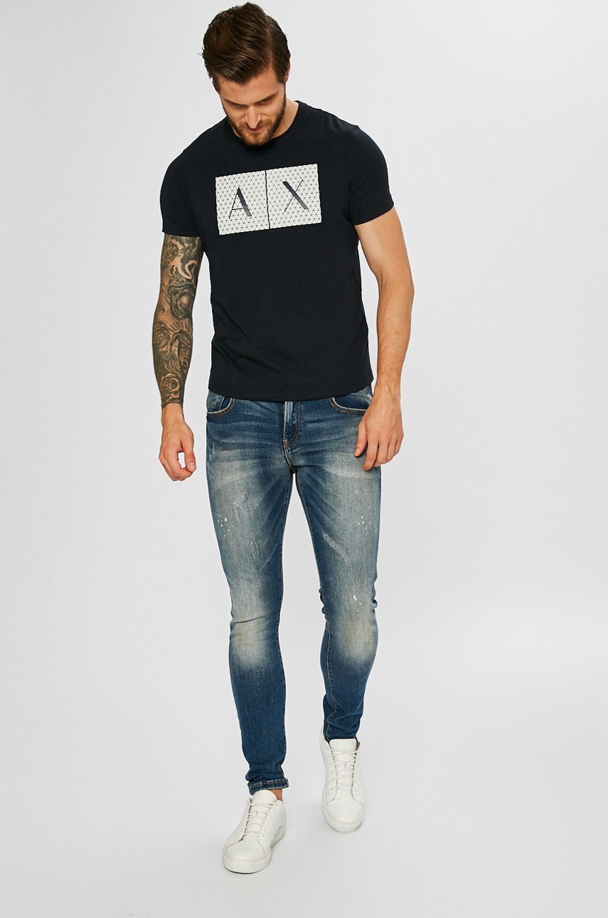 

Хлопковая футболка Armani Exchange цвет синий с принтом