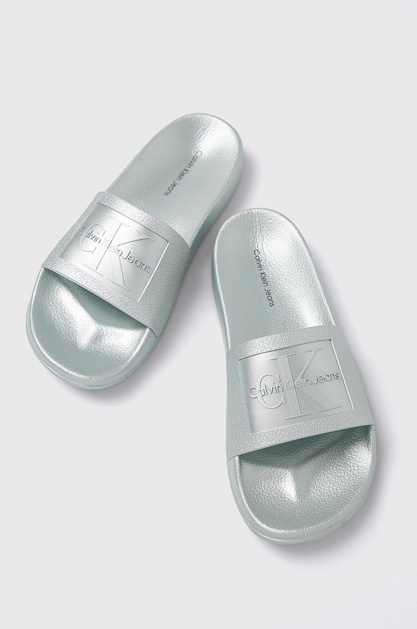 

Calvin Klein Jeans - Шлепанцы