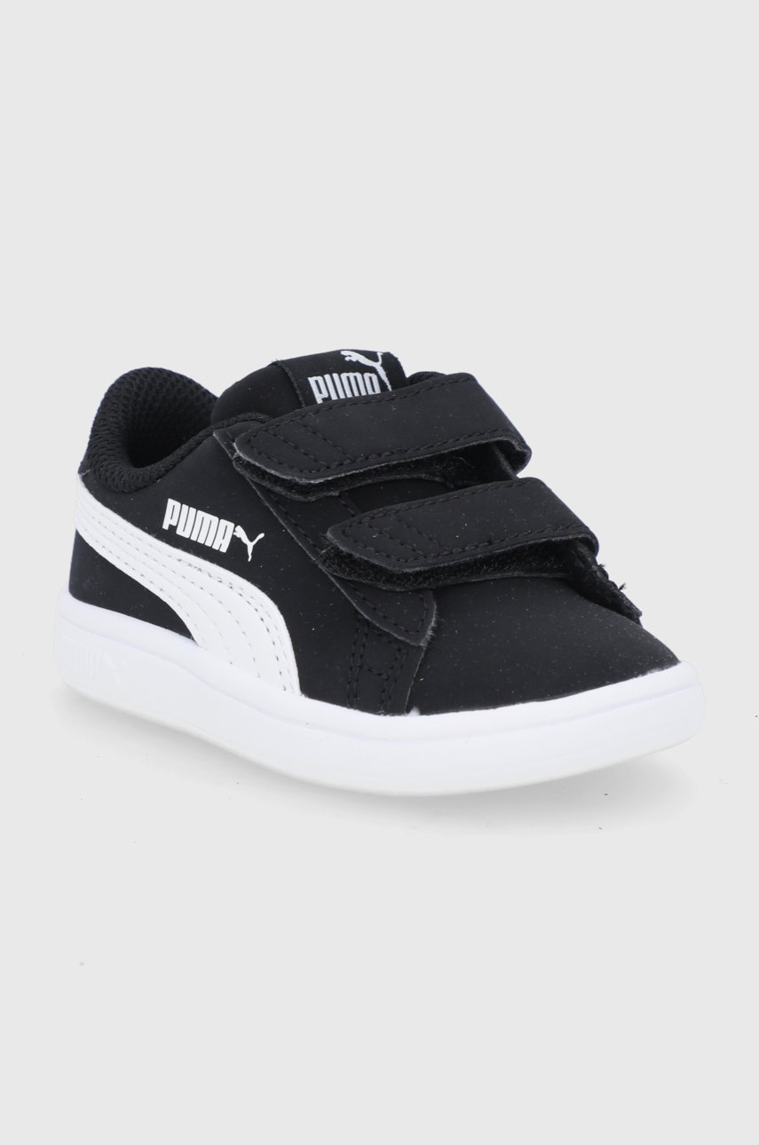 

Детские ботинки Puma Smash v2 Buck V Inf 365184 цвет чёрный