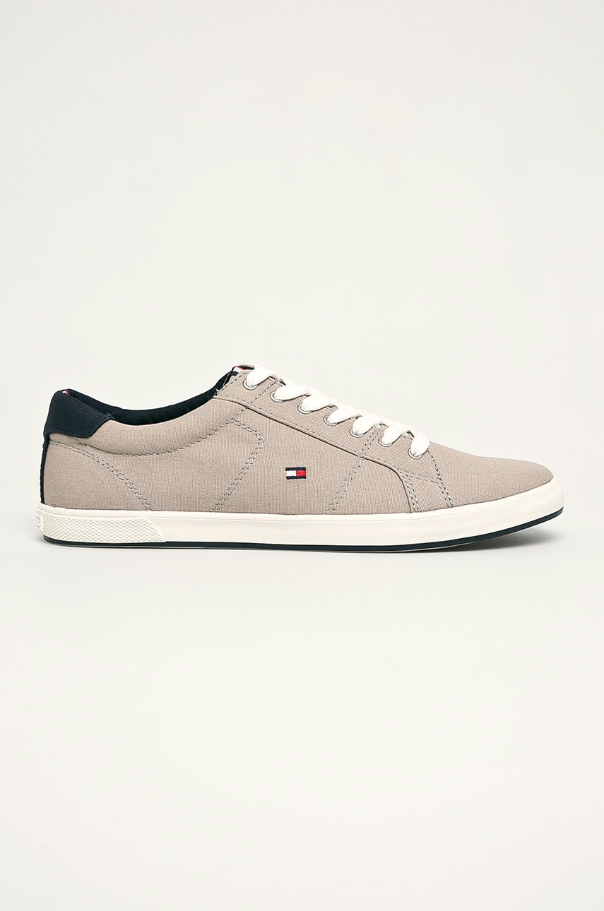 

Tommy Hilfiger - Кеди