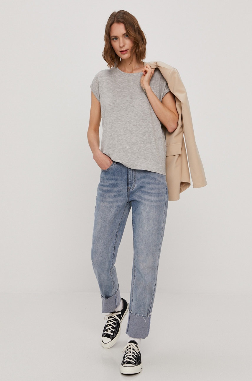 

Футболка Vero Moda колір сірий