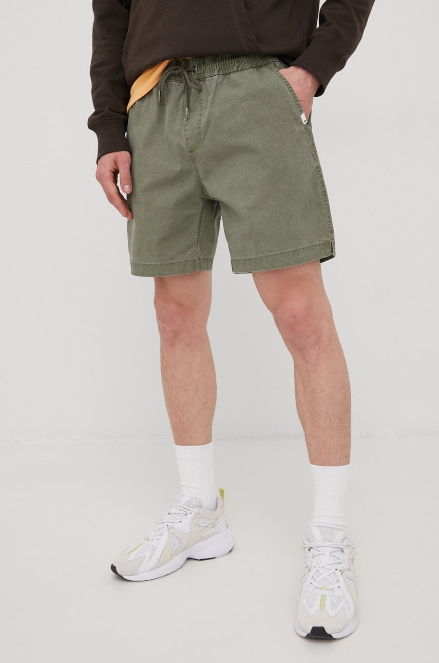 Quiksilver pantaloni scurti barbati, culoarea verde
