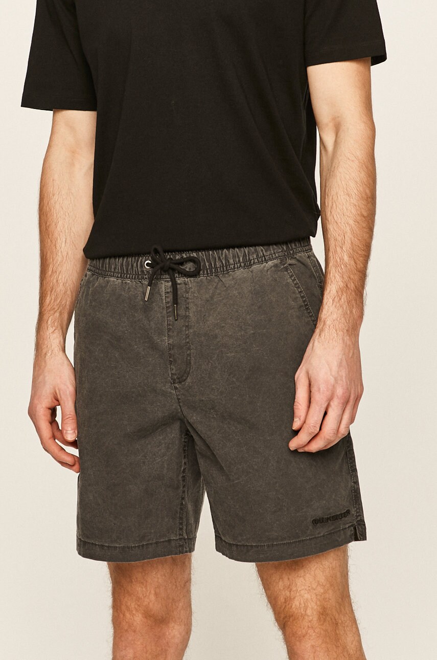 Quiksilver pantaloni scurti barbati, culoarea negru