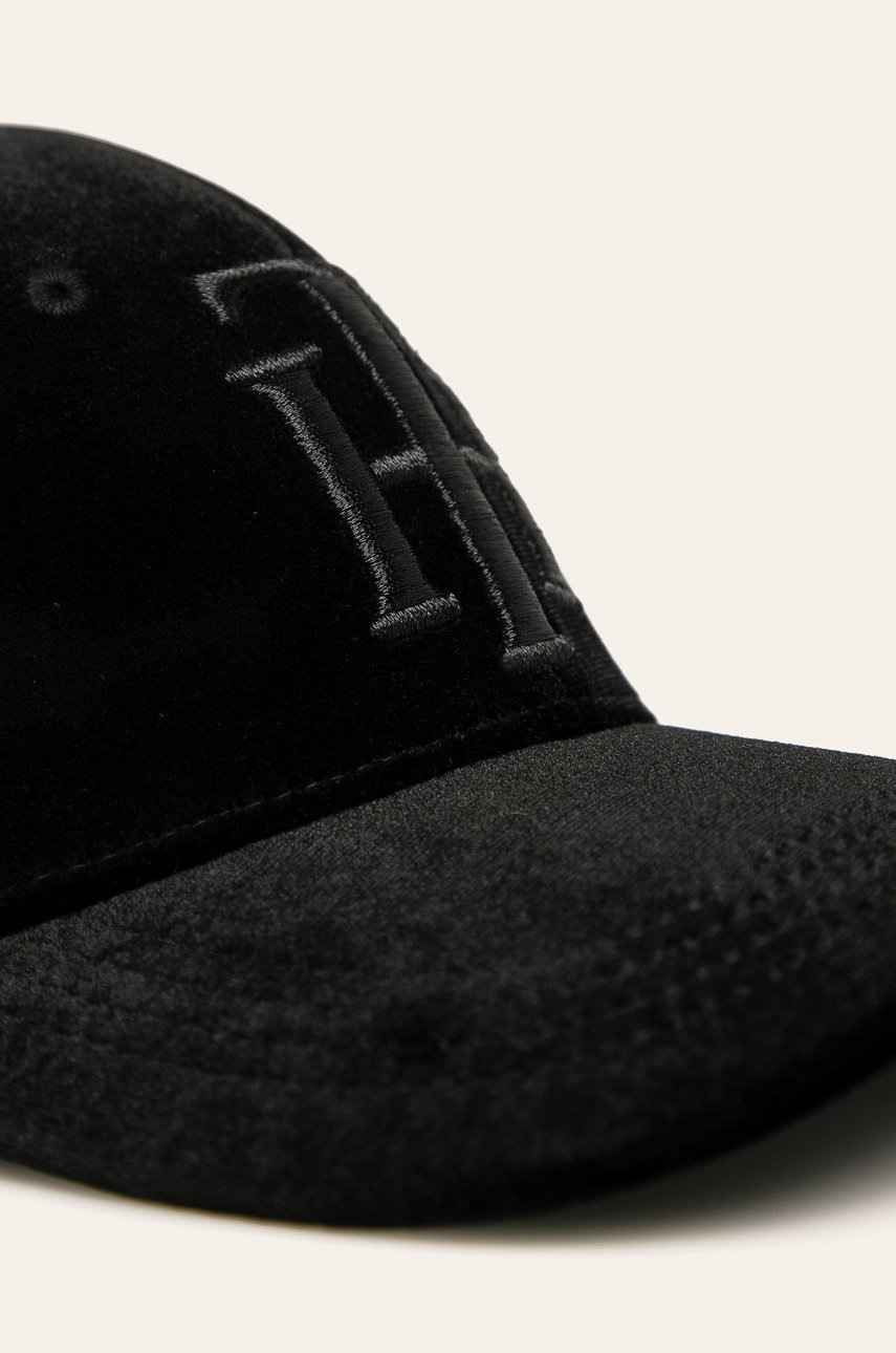 

Tommy Hilfiger - Шапка