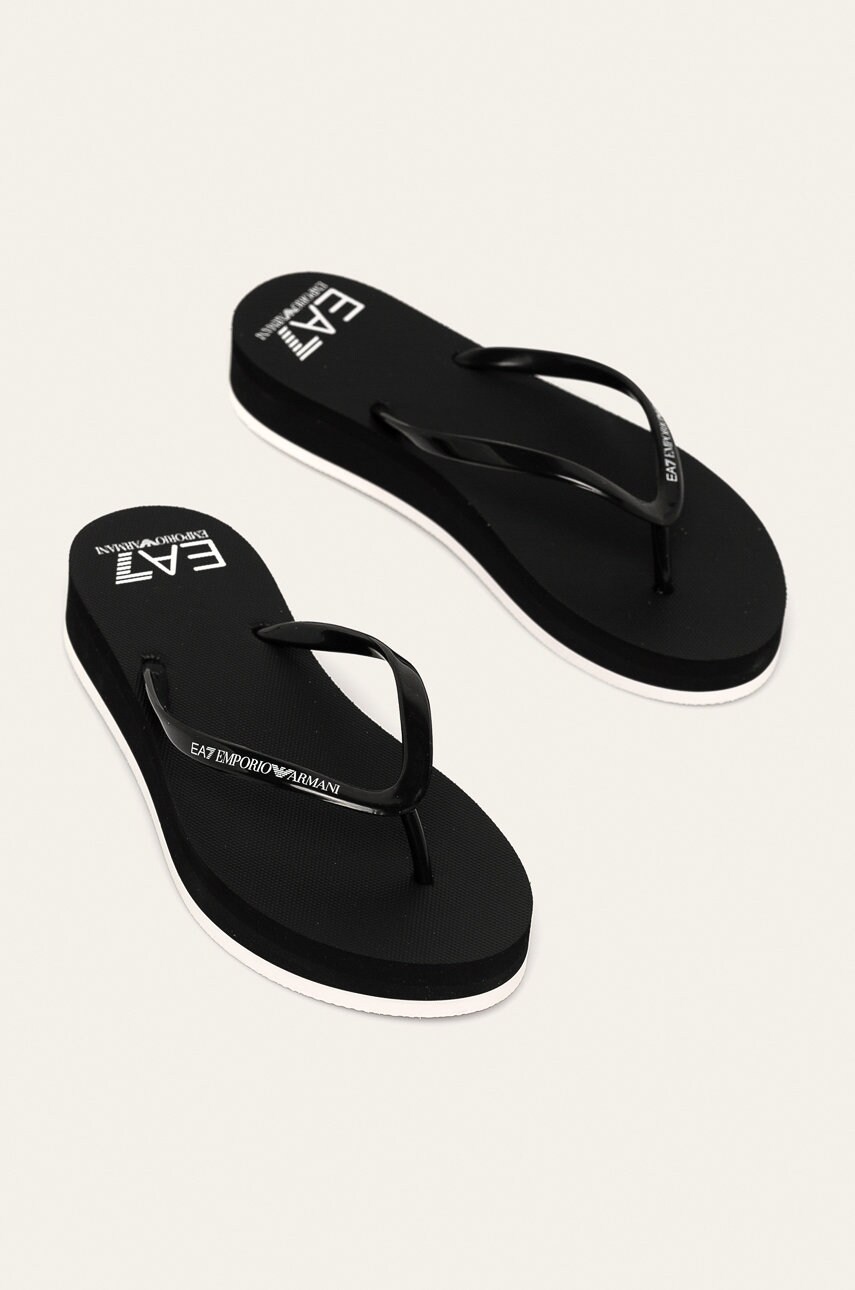 

EA7 Emporio Armani - Вьетнамки