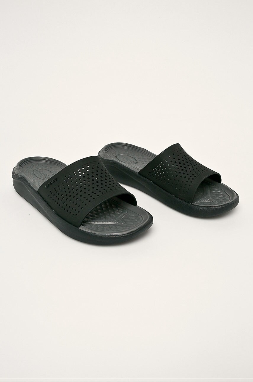 

Crocs - Шлепанцы