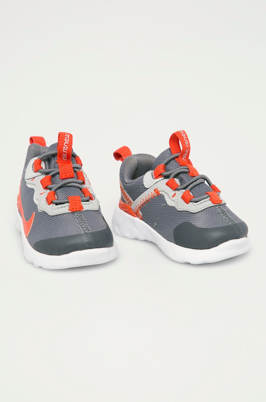 

Nike Kids - Дитячі черевики Nike Element 55